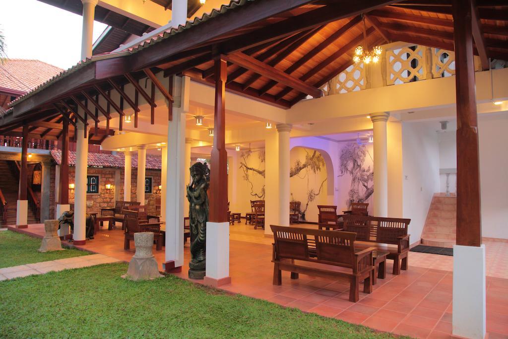 Wunderbar Beach Hotel Bentota Exterior photo